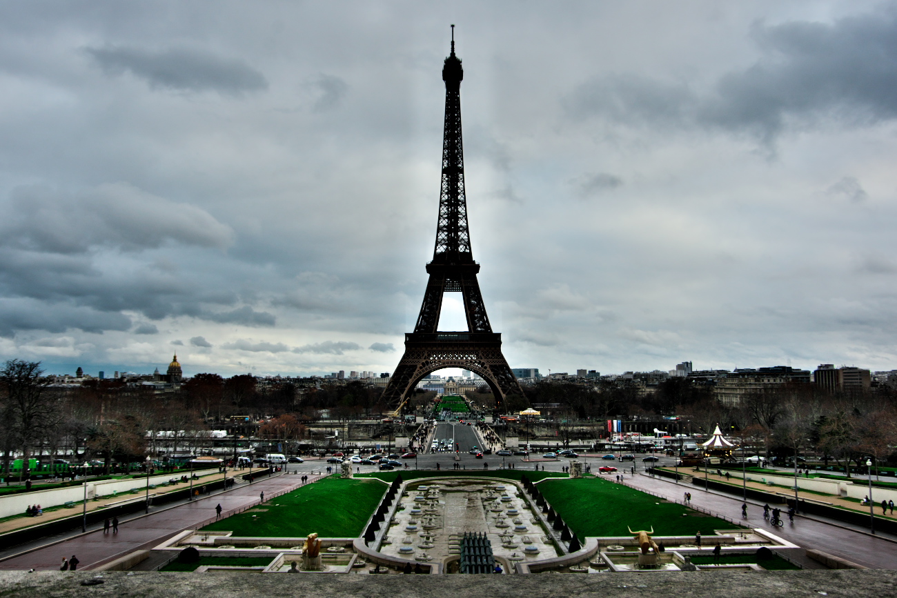 フランス パリのド定番 エッフェル塔と凱旋門をまわる 19年1月26日